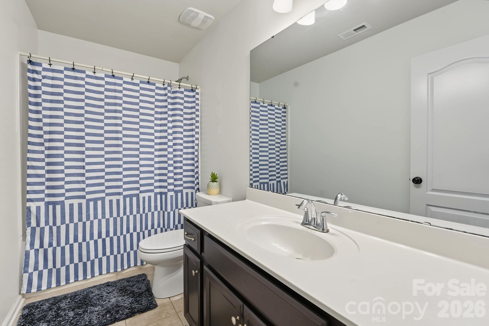 Single Family Residence at 1122 Loggerhead Drive, Lancaster, photo 26 of 45