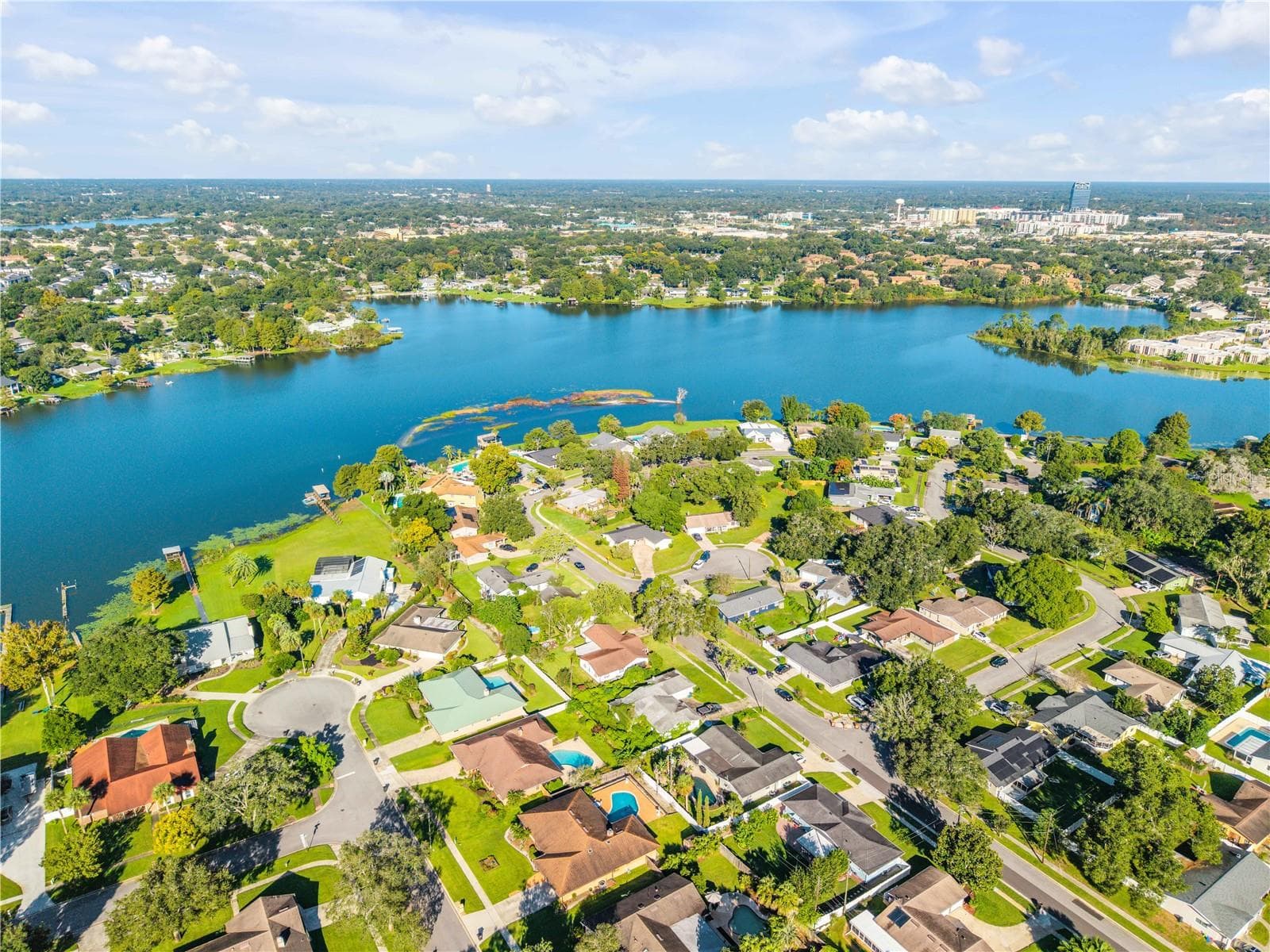 Single Family Residence at 604 CONRAD CT, ALTAMONTE SPRINGS, photo 2 of 39