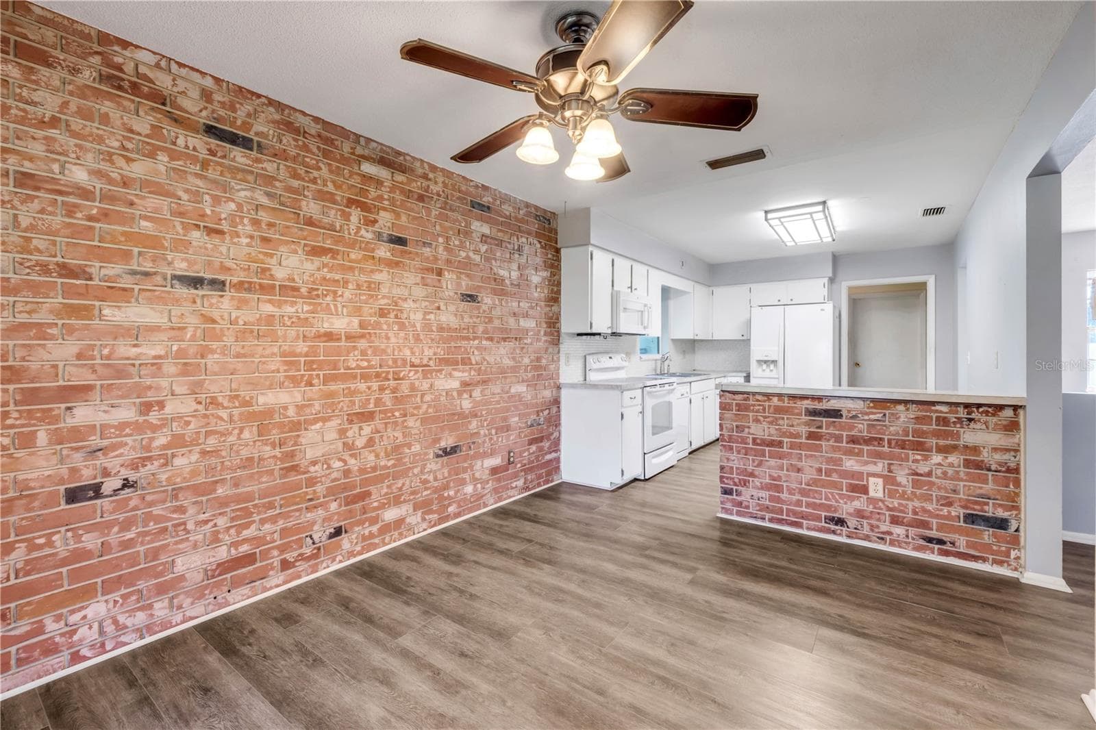 Single Family Residence at 604 CONRAD CT, ALTAMONTE SPRINGS, photo 17 of 39