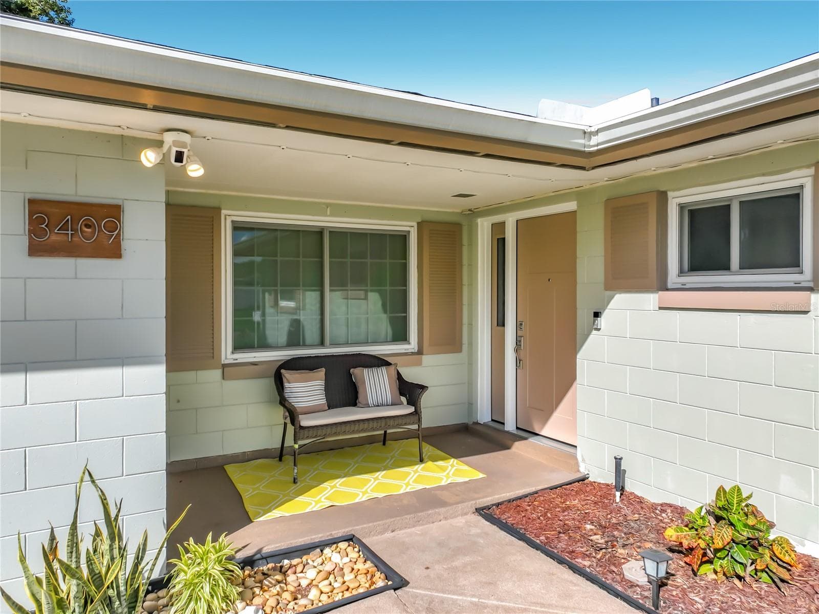 Single Family Residence at 3409 FERNDELL DR, WINTER PARK, photo 2 of 30
