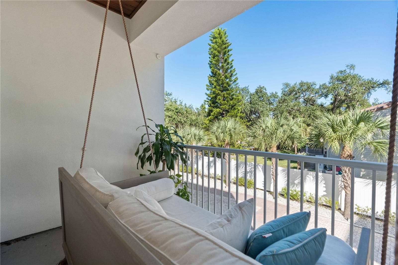 Townhouse at 1413 BAYSHORE BLVD #2, DUNEDIN, photo 22 of 85