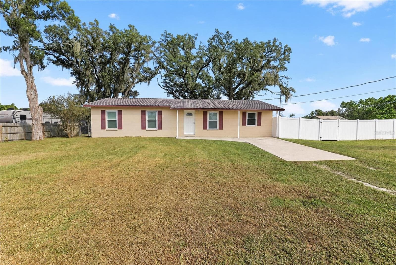 Single Family Residence at 14734 MITCHELL ST, DADE CITY, photo 5 of 49