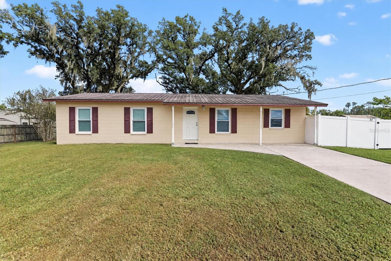 Single Family Residence at 14734 MITCHELL ST, DADE CITY, photo 7 of 49