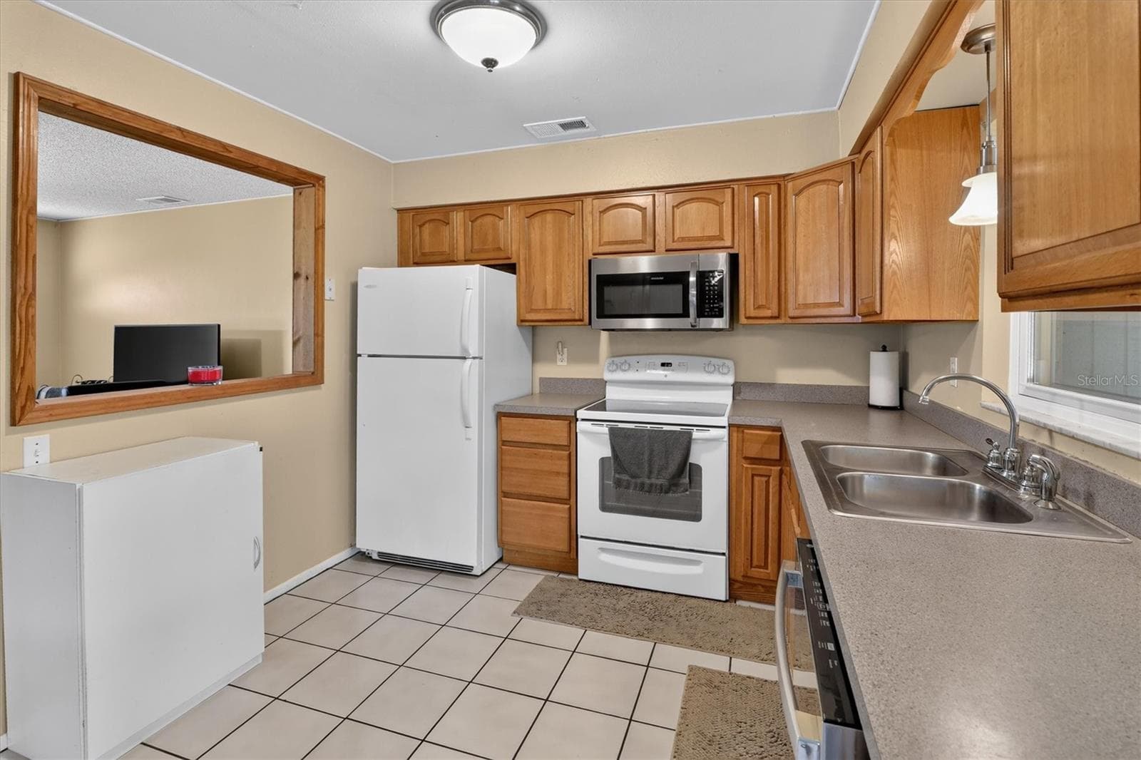 Single Family Residence at 14734 MITCHELL ST, DADE CITY, photo 13 of 49