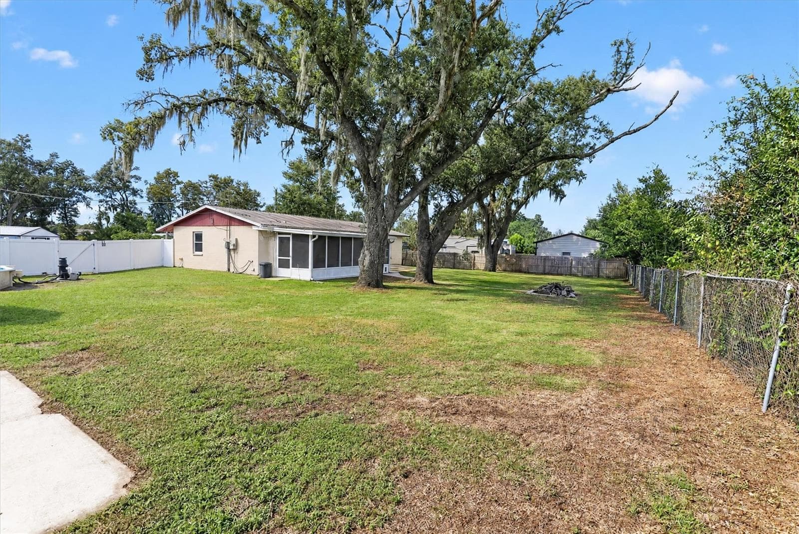 Single Family Residence at 14734 MITCHELL ST, DADE CITY, photo 27 of 49