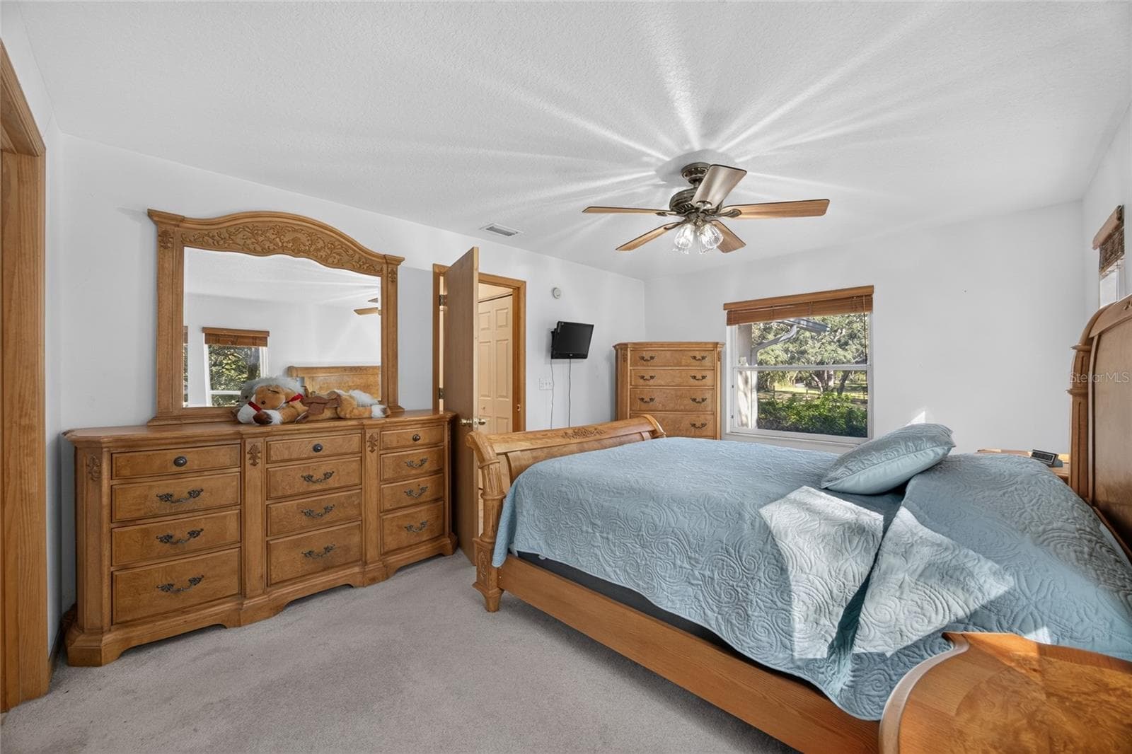 Single Family Residence at 2702 E POSSUM CT, INVERNESS, photo 18 of 53