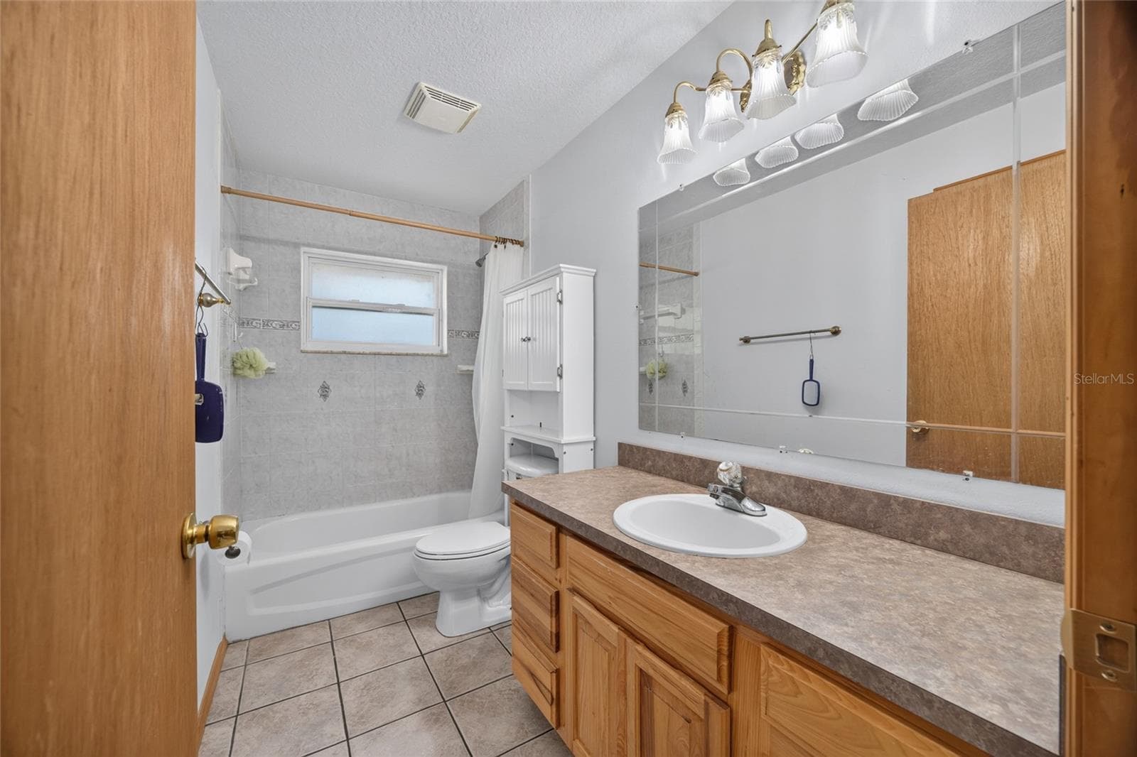 Single Family Residence at 2702 E POSSUM CT, INVERNESS, photo 20 of 53