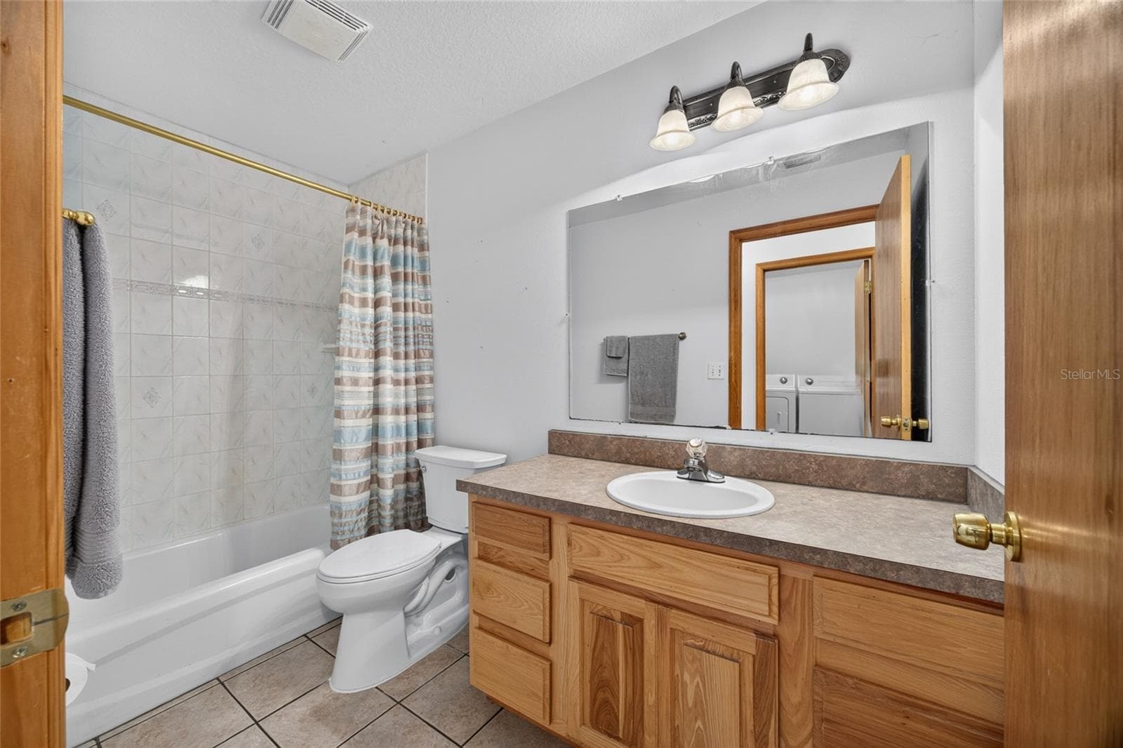 Single Family Residence at 2702 E POSSUM CT, INVERNESS, photo 23 of 53