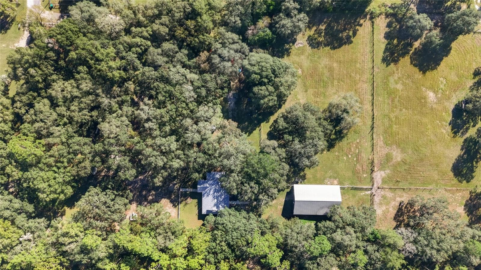 Single Family Residence at 2702 E POSSUM CT, INVERNESS, photo 45 of 53