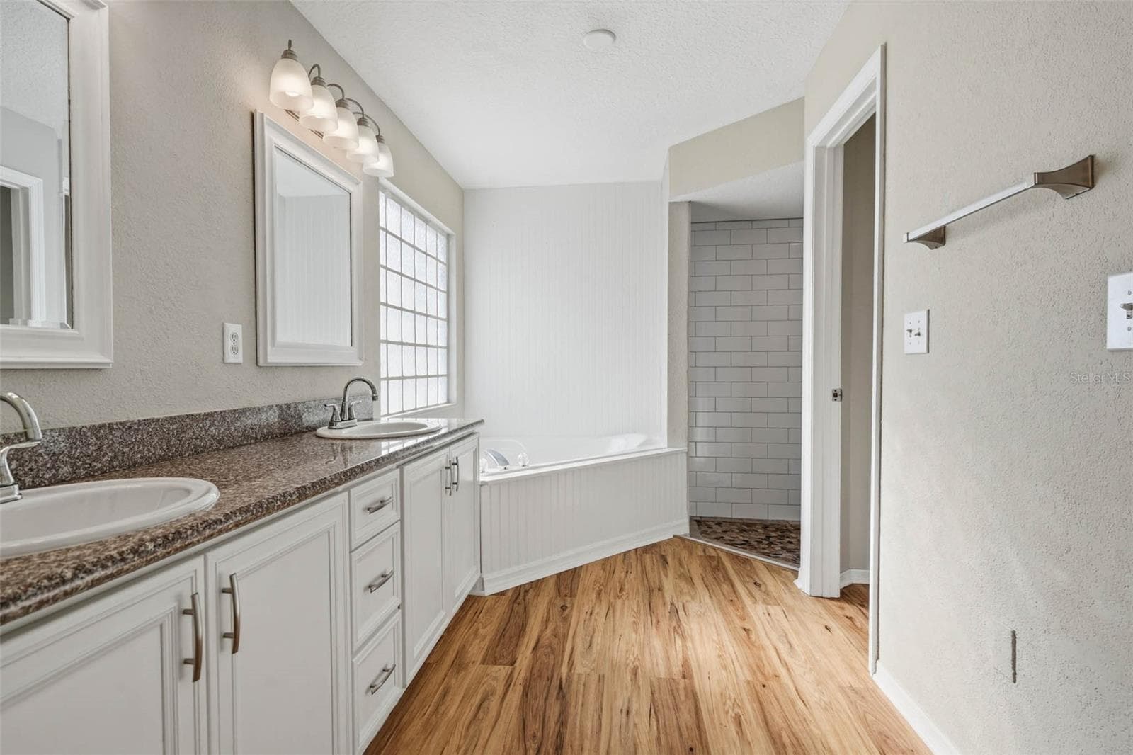 Single Family Residence at 29307 KAPALUA WAY, SAN ANTONIO, photo 24 of 52