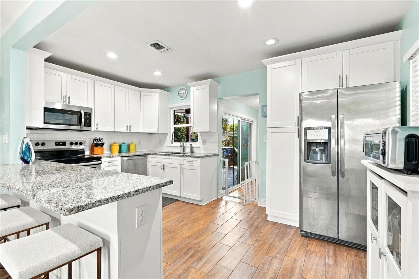 Single Family Residence at 3108 10TH ST N, ST PETERSBURG, photo 12 of 47