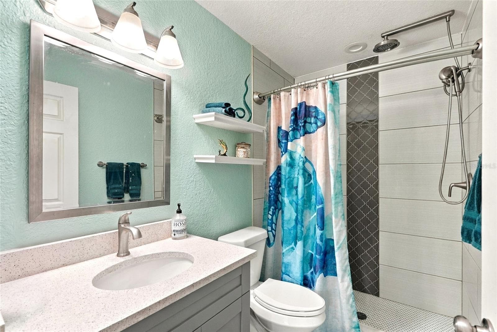 Primary Bathroom - 3108 10TH ST N, ST PETERSBURG