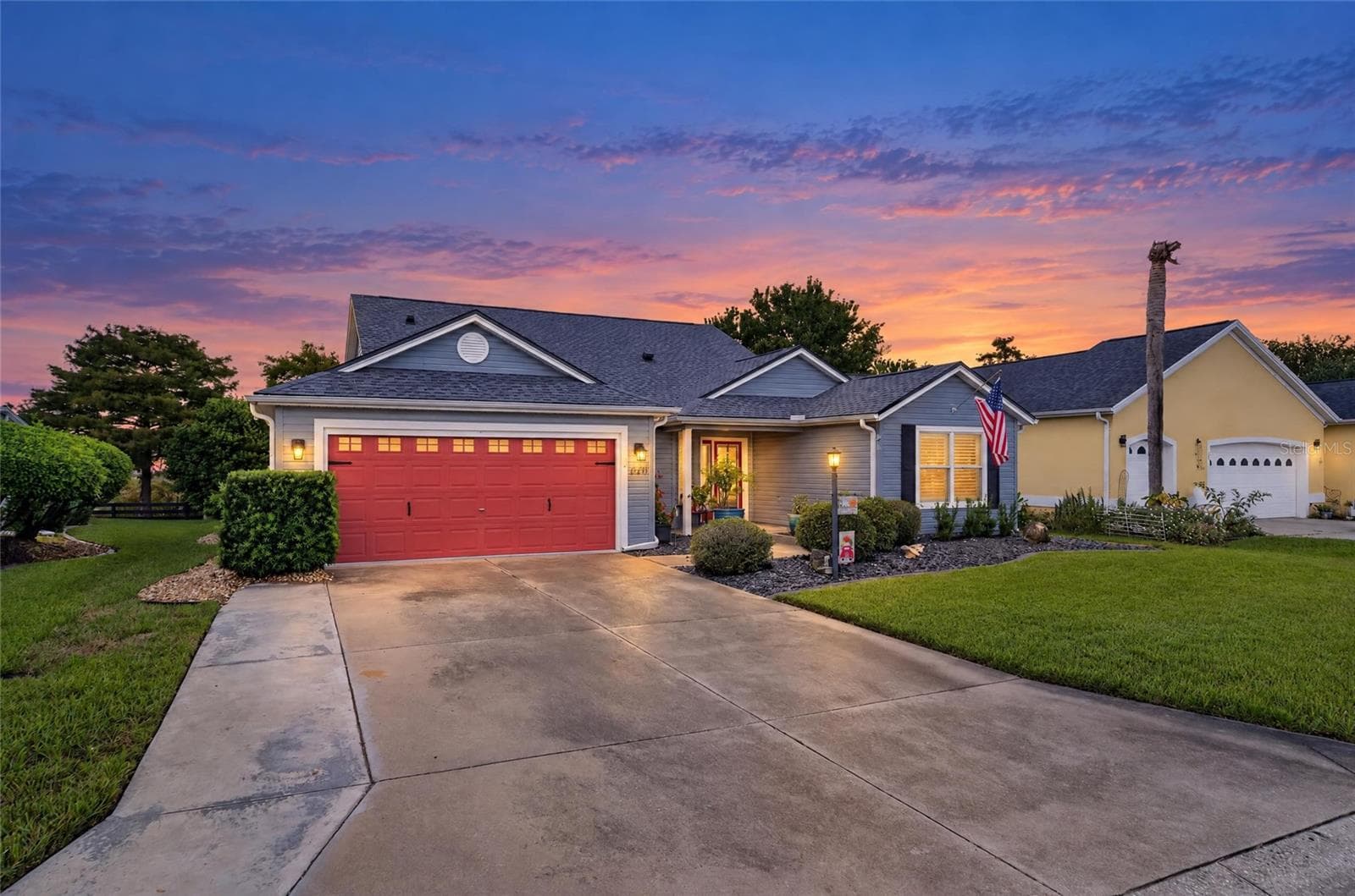 Single Family Residence at 440 CARRERA DR, THE VILLAGES, photo 3 of 76