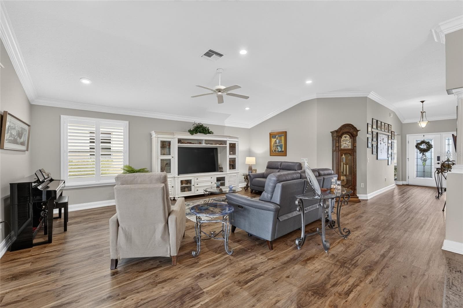 Single Family Residence at 440 CARRERA DR, THE VILLAGES, photo 12 of 76