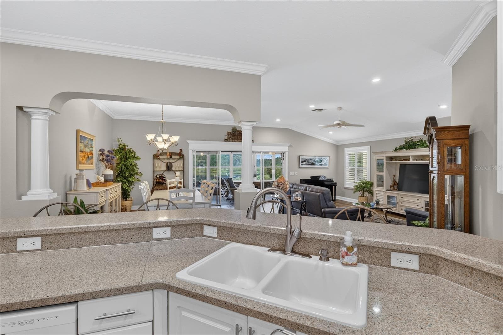 Single Family Residence at 440 CARRERA DR, THE VILLAGES, photo 25 of 76