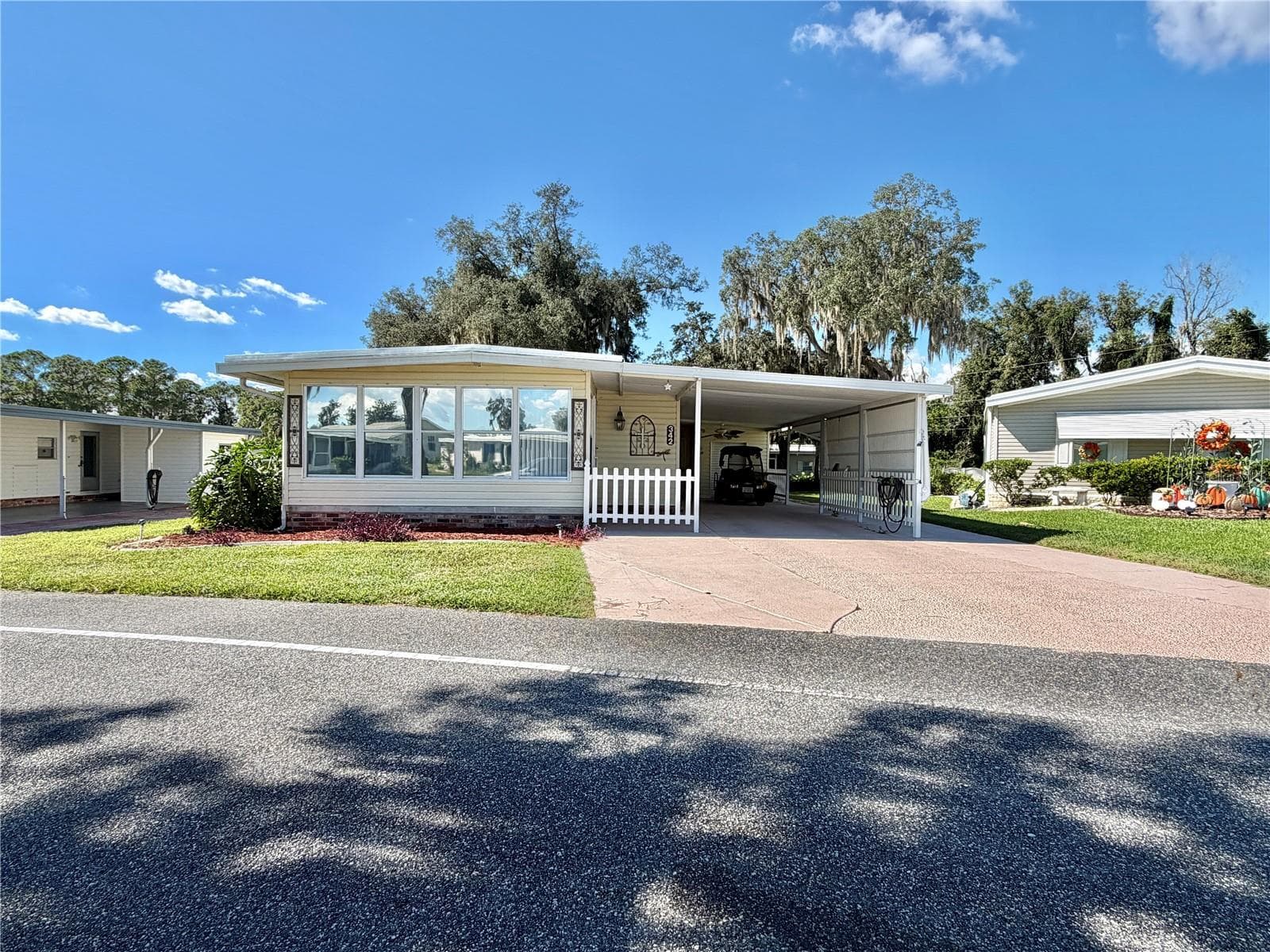 Mobile Home at 342 PALO VERDE DR, LEESBURG, photo 49 of 56