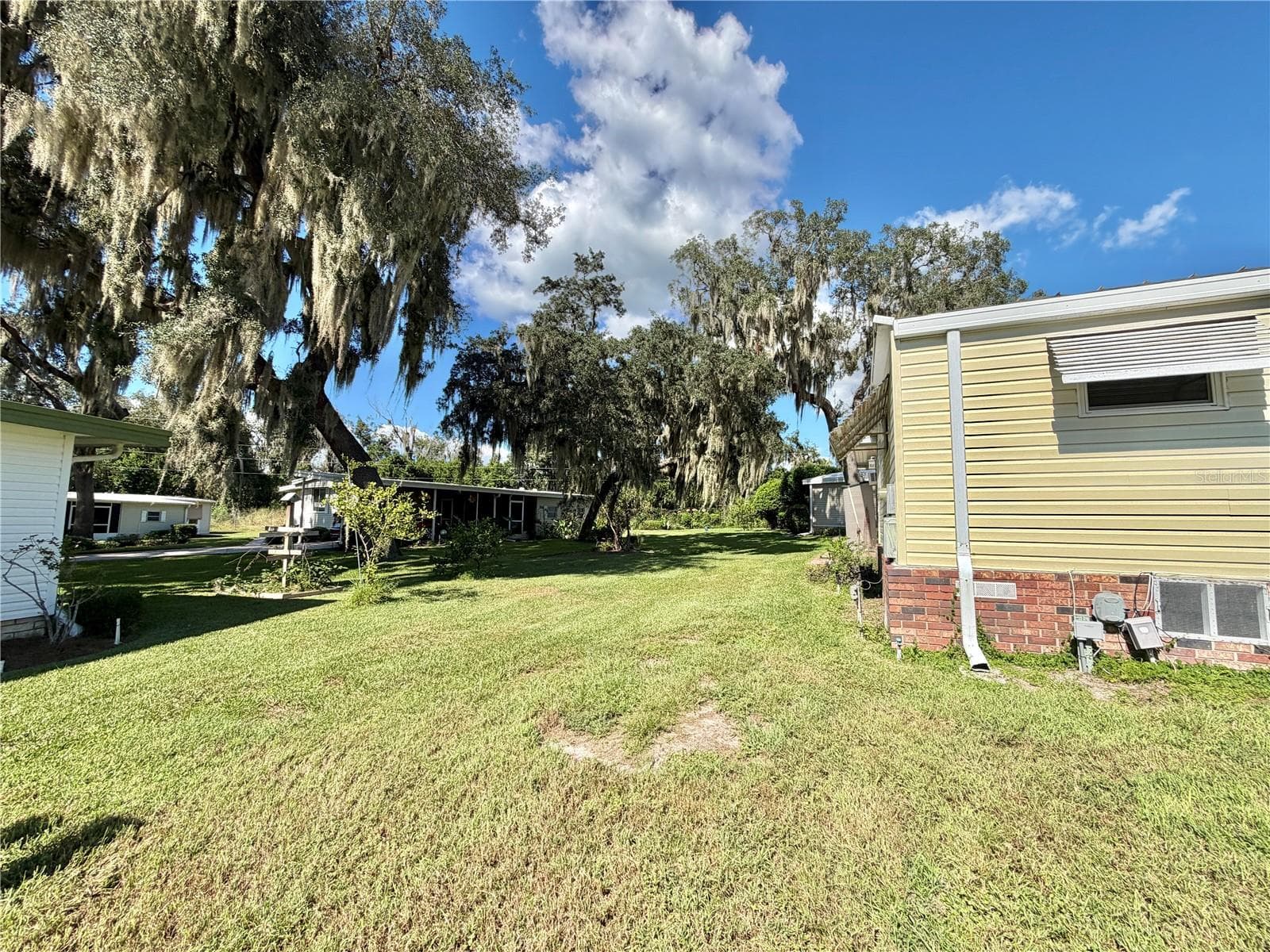 Mobile Home at 342 PALO VERDE DR, LEESBURG, photo 53 of 56