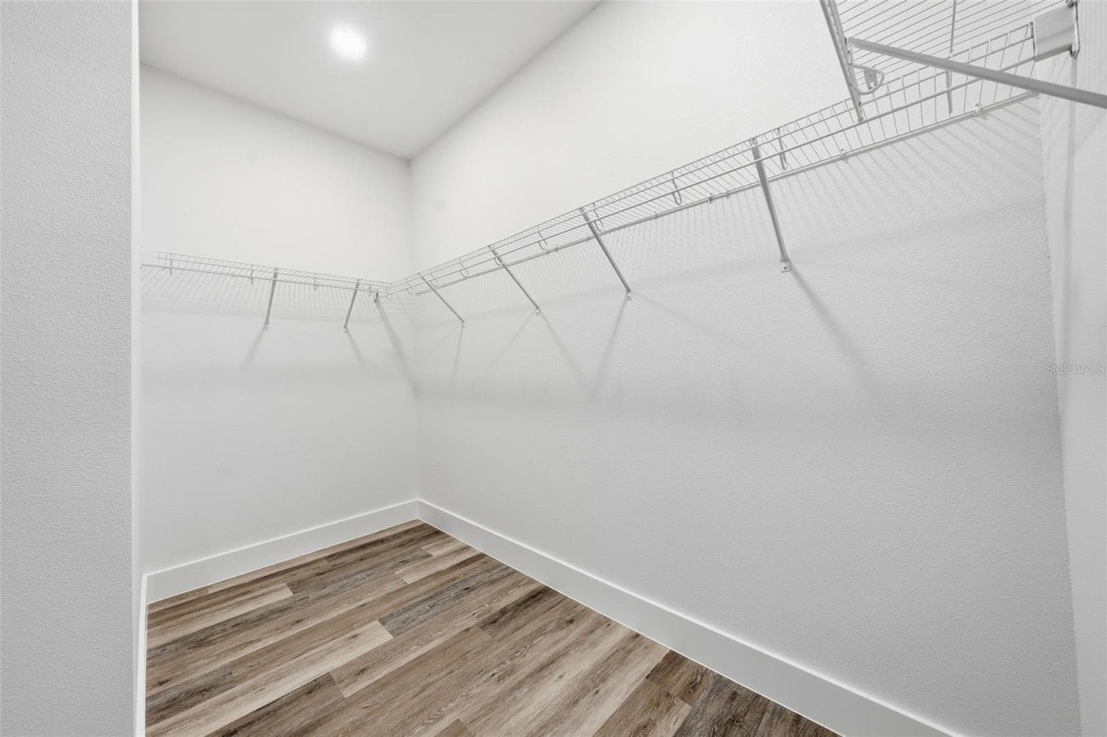 Primary Walk-In Closet - 1458 3RD ST, ORANGE CITY