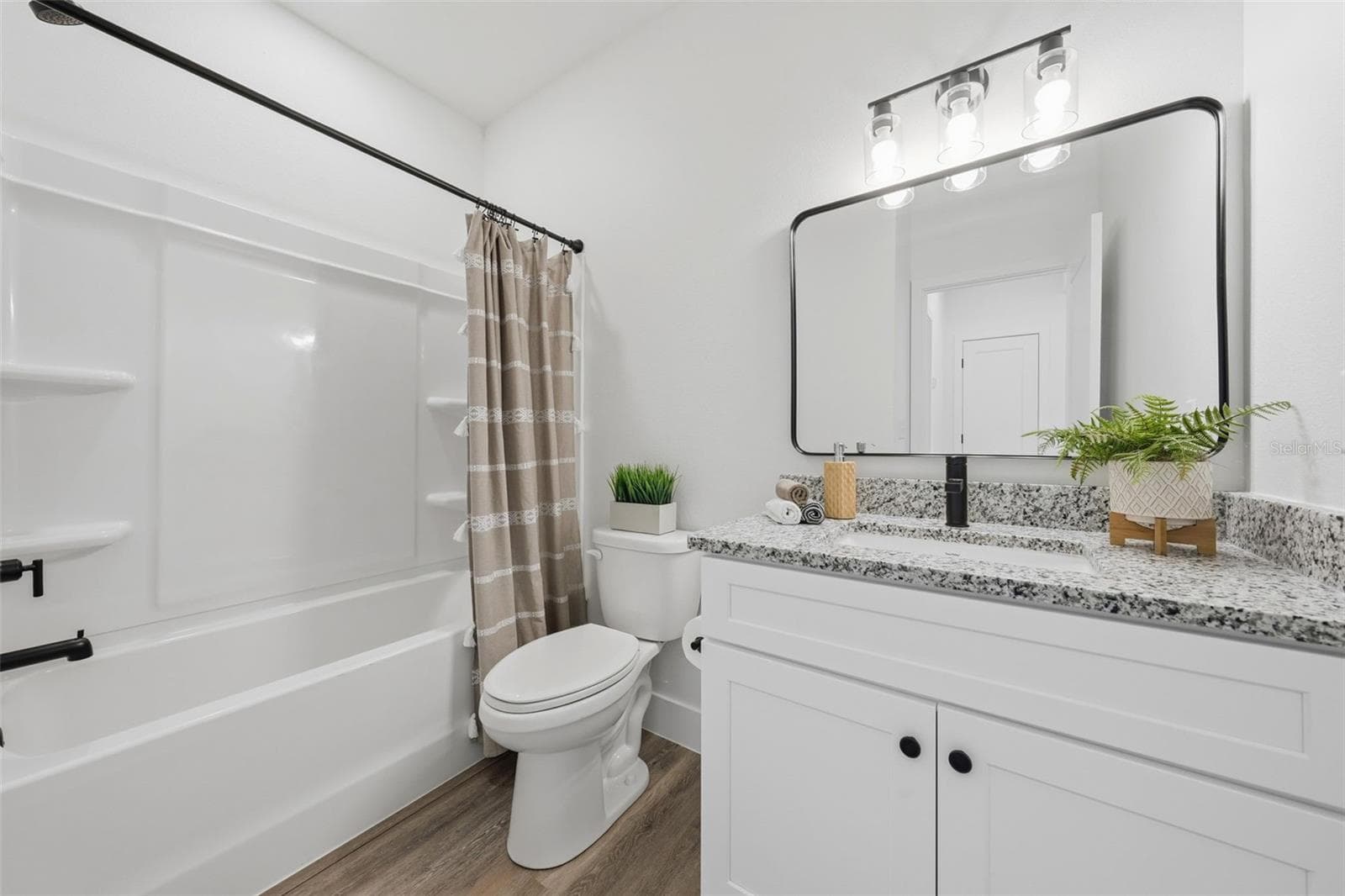 Bathroom 2 - 1458 3RD ST, ORANGE CITY