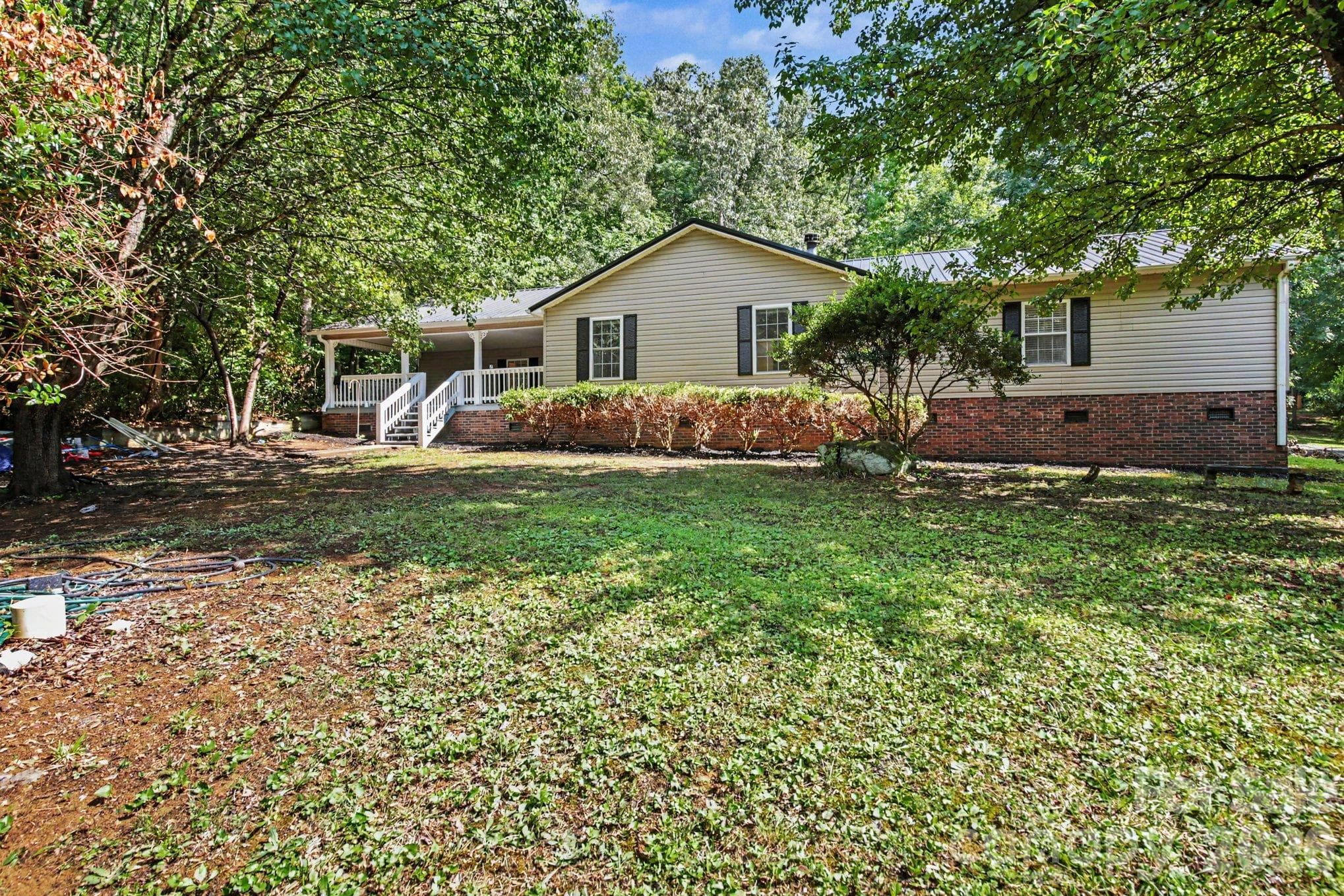 Single Family Residence at 705 Loflin Road, Denton, photo 29 of 34