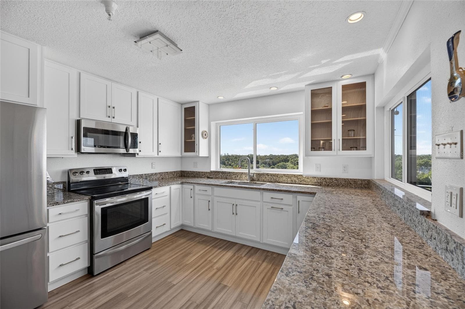 Condominium at 2780 N RIVERSIDE DR #601, TAMPA, photo 16 of 92