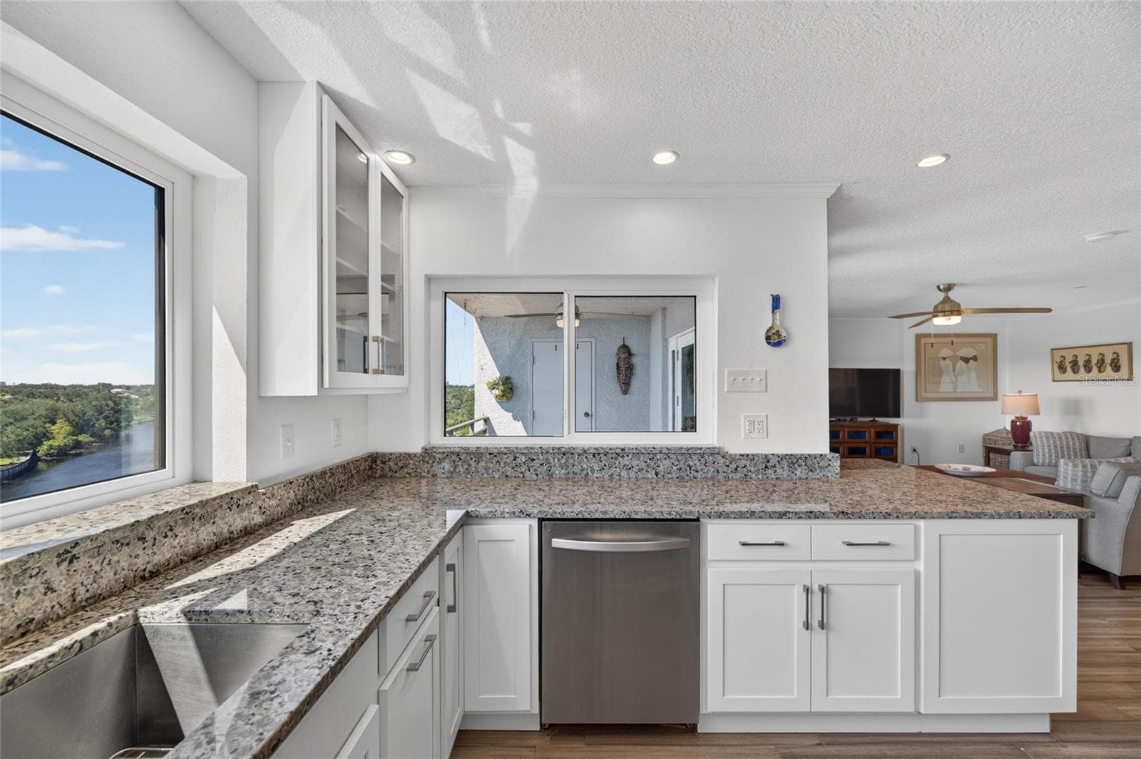 Condominium at 2780 N RIVERSIDE DR #601, TAMPA, photo 23 of 92