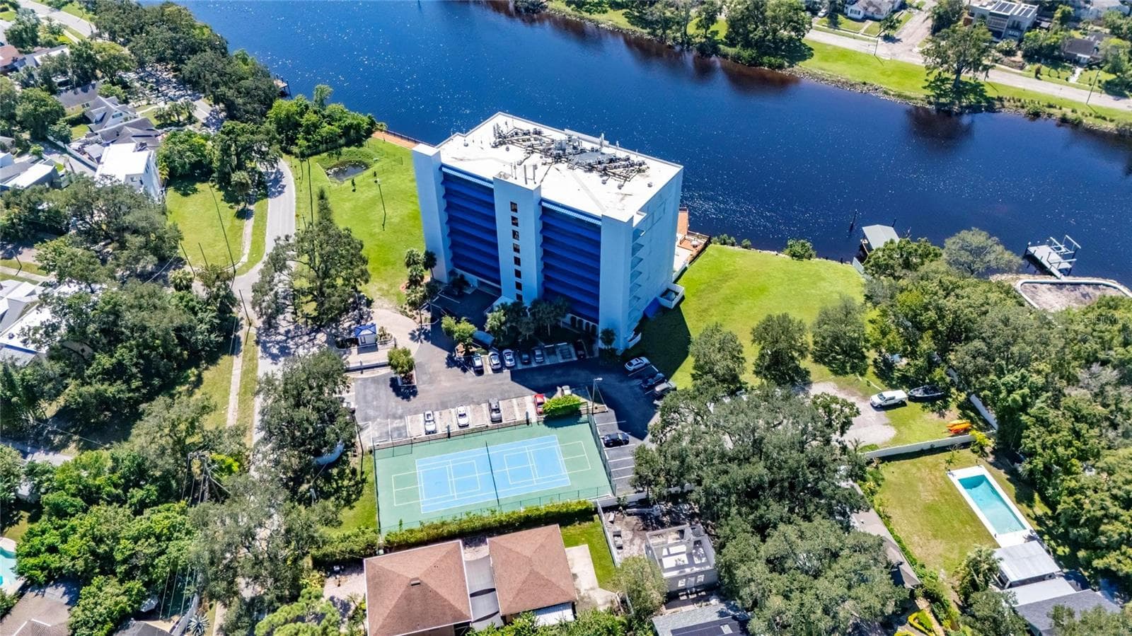 Condominium at 2780 N RIVERSIDE DR #601, TAMPA, photo 46 of 92