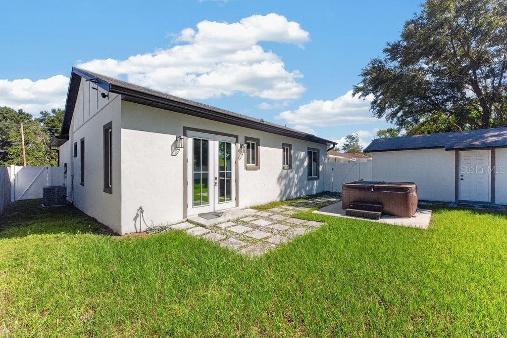 Single Family Residence at 2009 E JEAN ST, TAMPA, photo 44 of 62
