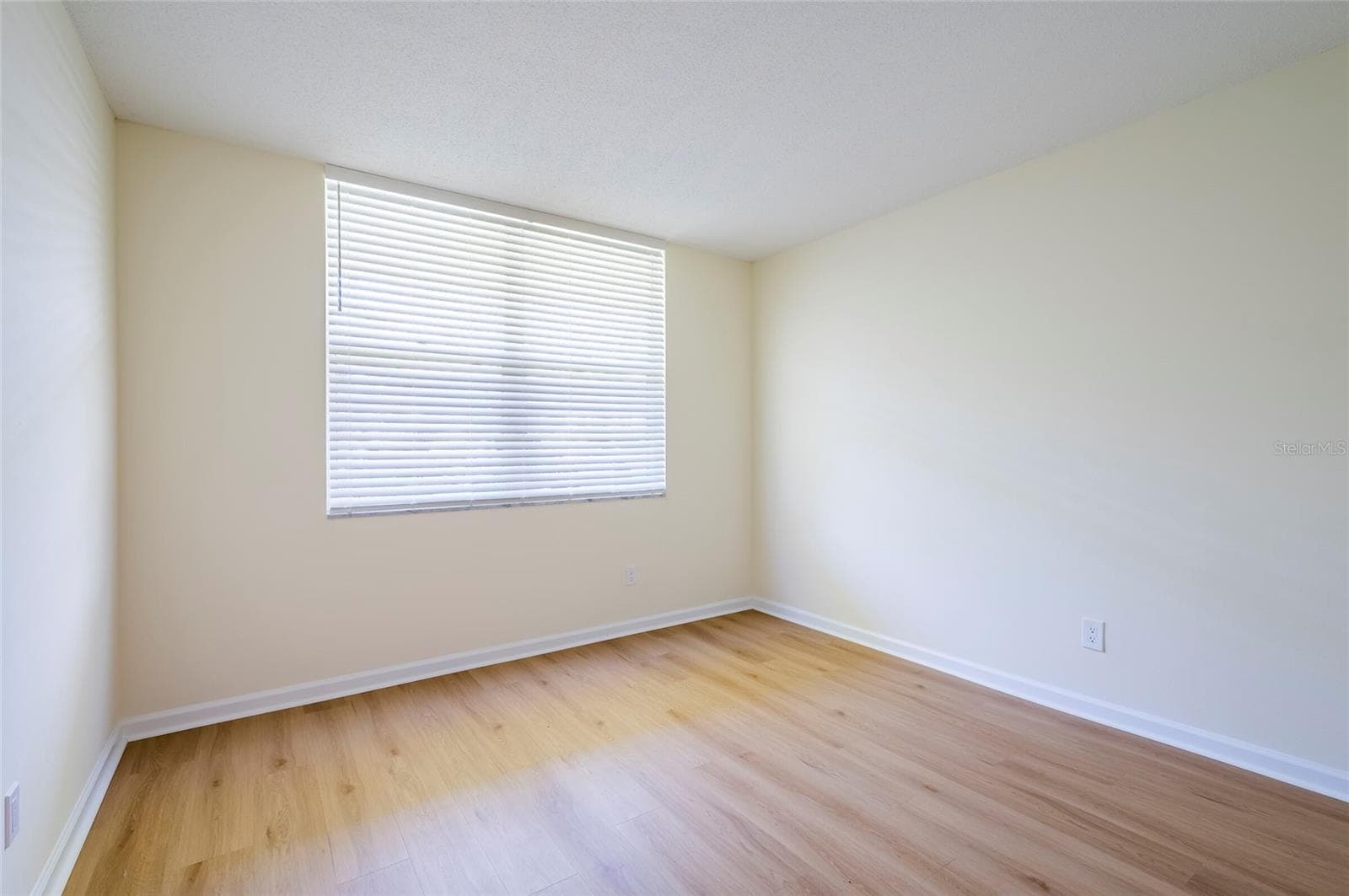 Condominium at 4705 1ST ST NE #137, ST PETERSBURG, photo 12 of 20