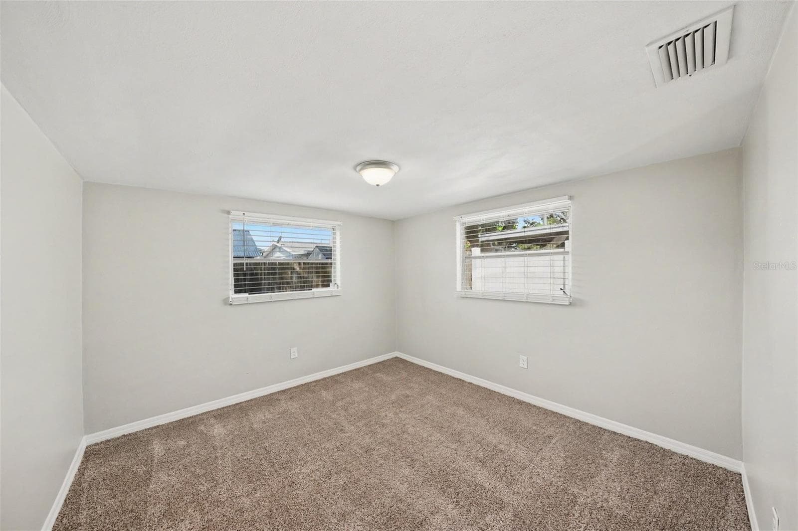 Single Family Residence at 10933 STAMFORD DR, PORT RICHEY, photo 14 of 21