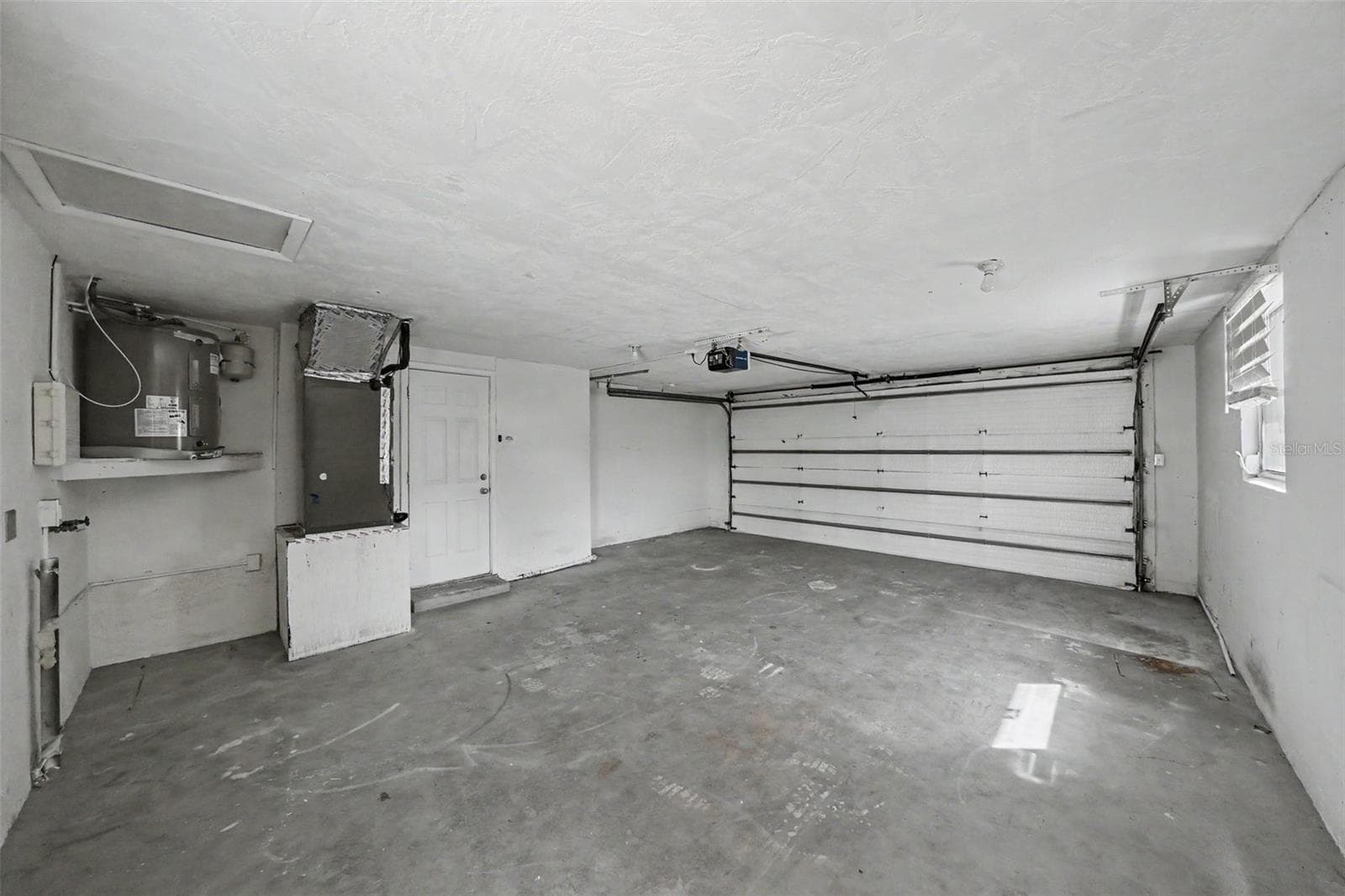 Single Family Residence at 10933 STAMFORD DR, PORT RICHEY, photo 18 of 21
