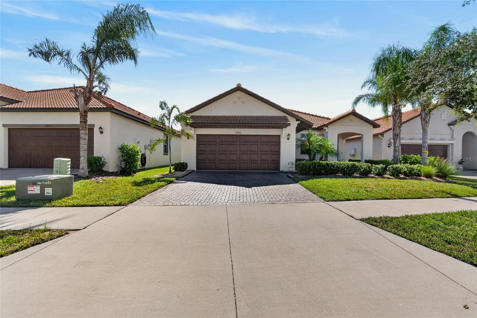 Single Family Residence at 16922 ANCHOR ROOT ST, WIMAUMA, photo 8 of 75