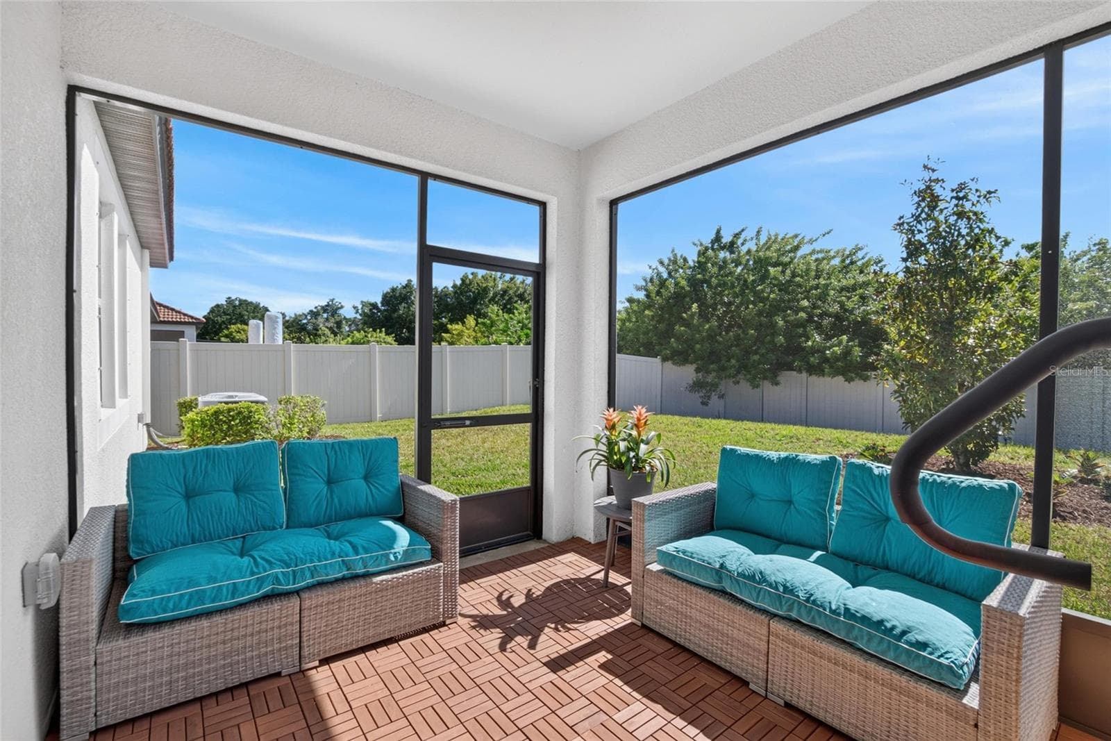 Single Family Residence at 16922 ANCHOR ROOT ST, WIMAUMA, photo 11 of 75