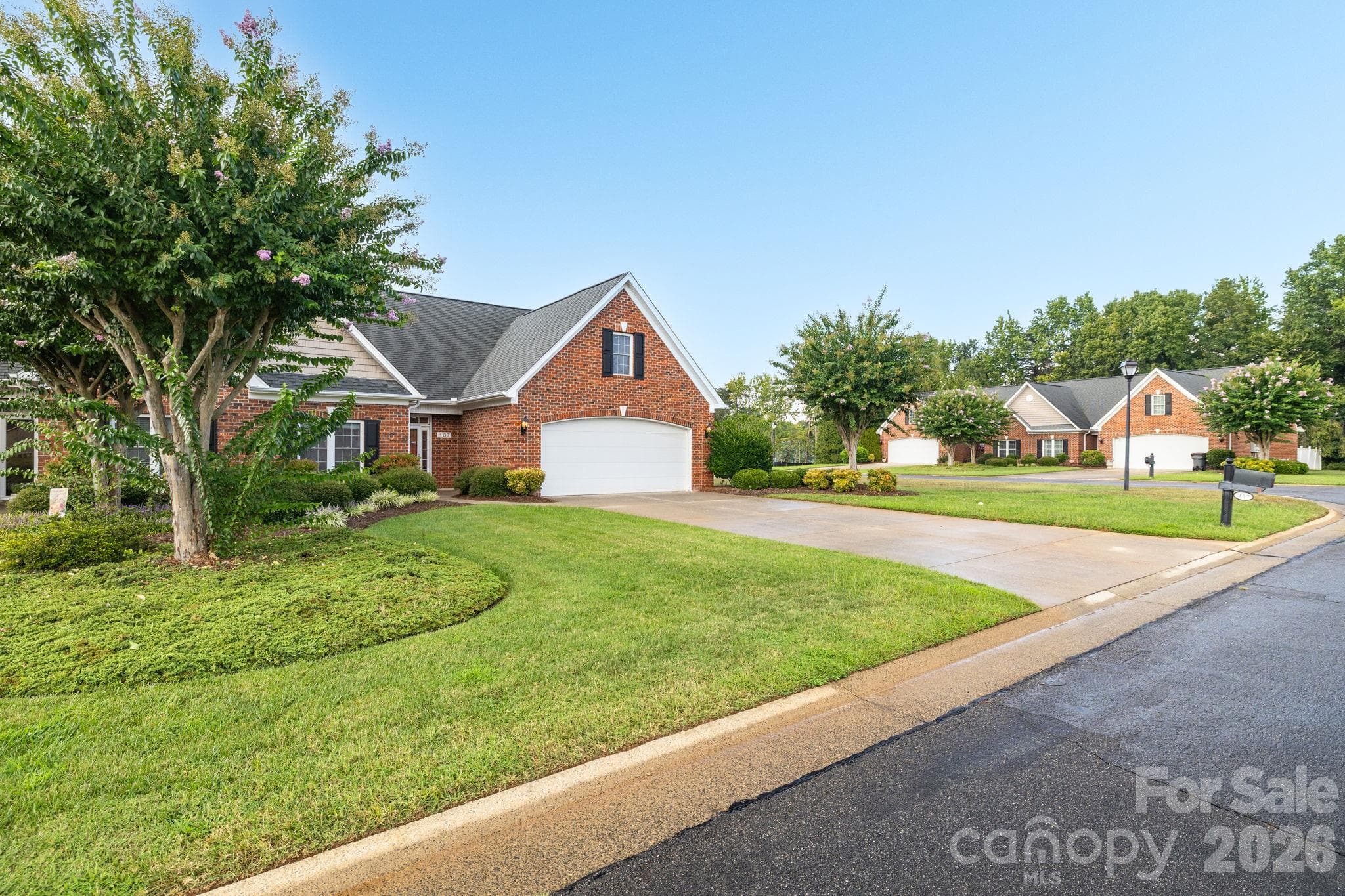 Townhouse at 107 Sunny Place, Reidsville, photo 3 of 32