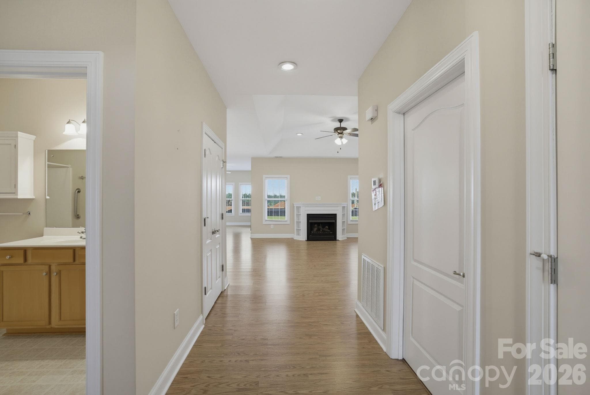 Townhouse at 107 Sunny Place, Reidsville, photo 6 of 32