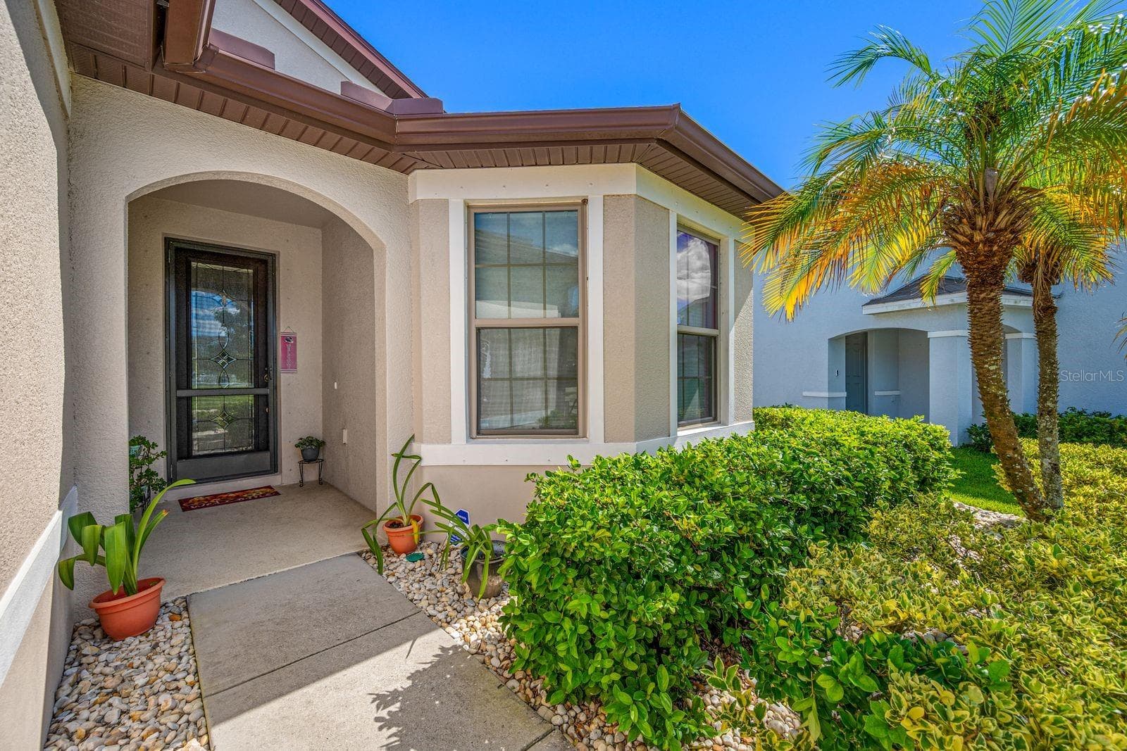 Single Family Residence at 5016 BELLA ARMONIA CIR, WIMAUMA, photo 4 of 60