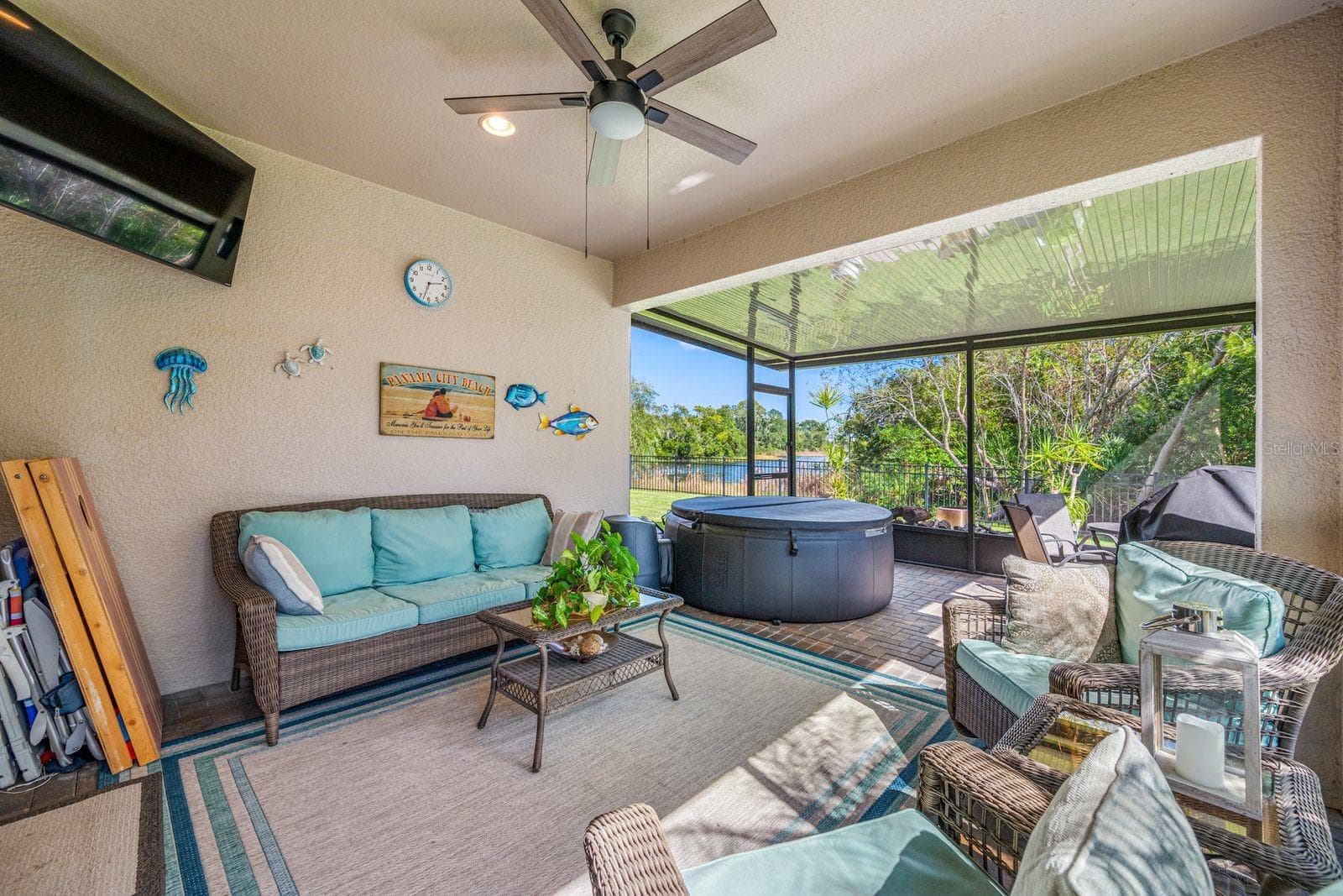 Single Family Residence at 5016 BELLA ARMONIA CIR, WIMAUMA, photo 43 of 60