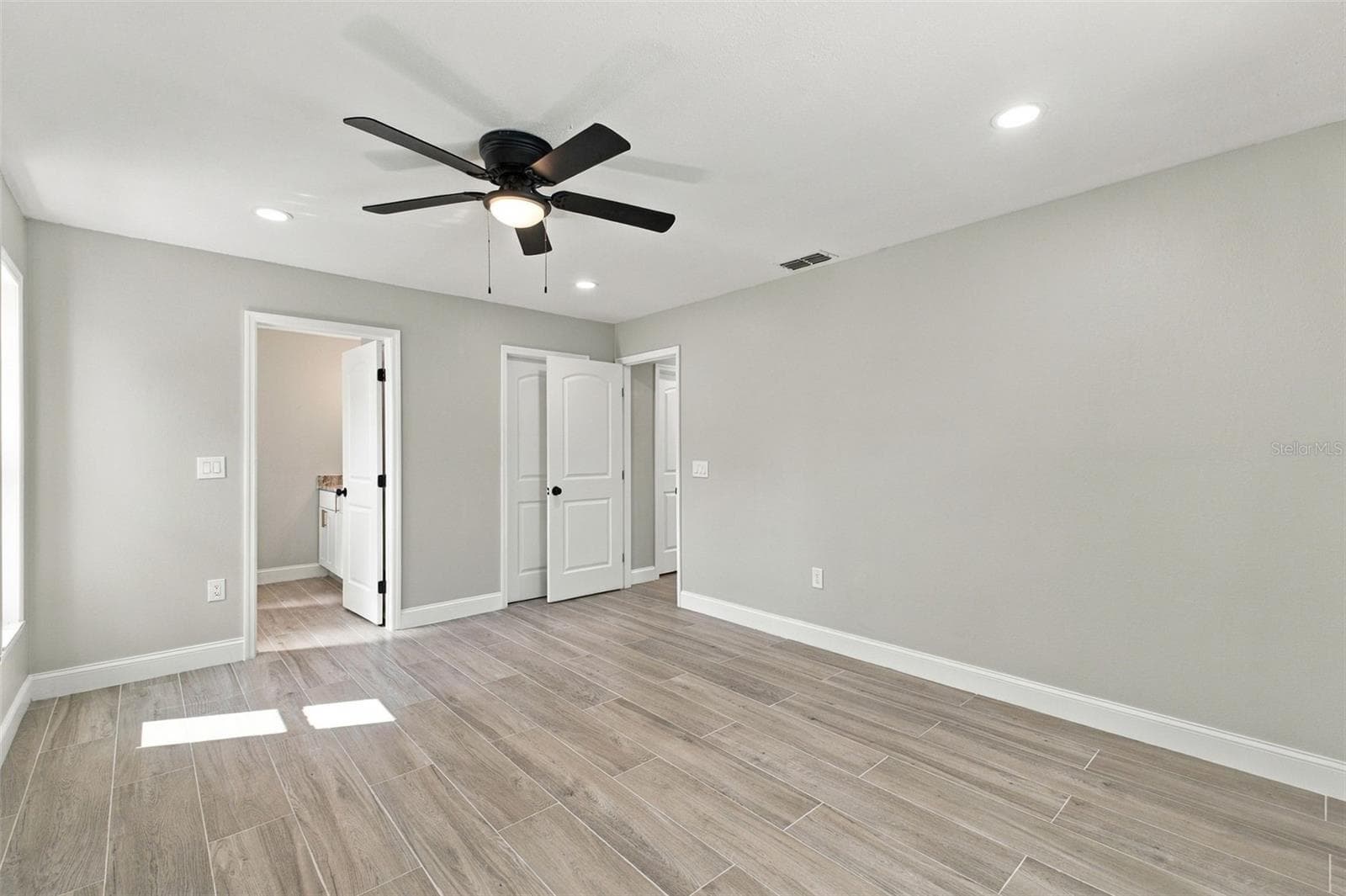 Primary bedroom - 11365 RIDDLE DR, SPRING HILL