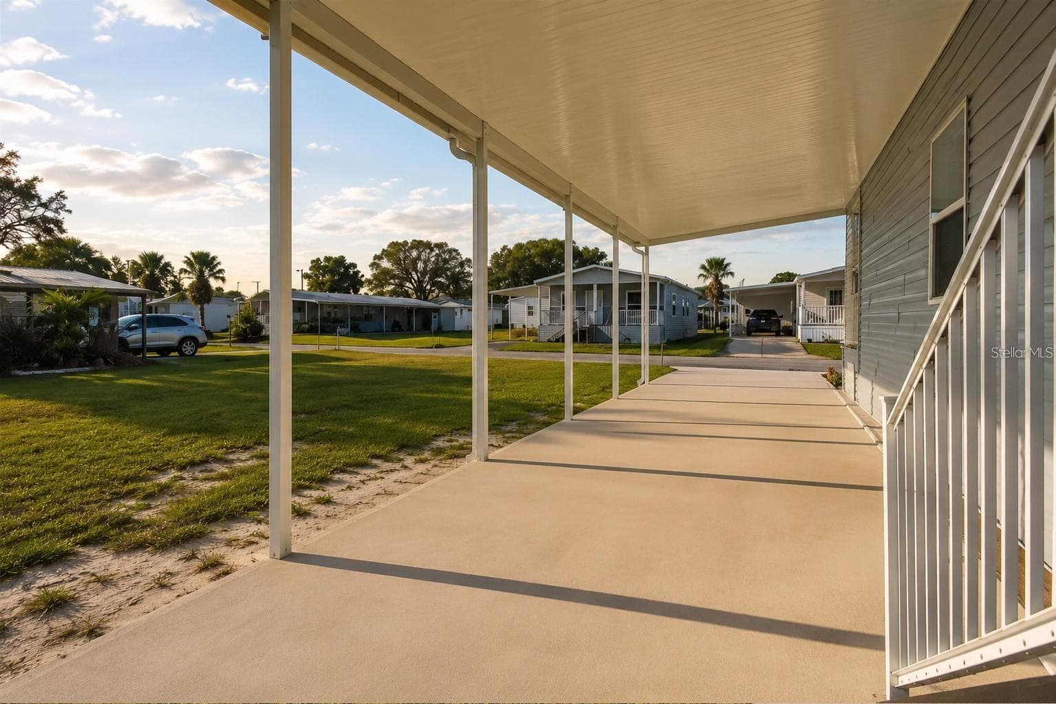 Manufactured Home at 10029 HAMP DR, DADE CITY, photo 41 of 43