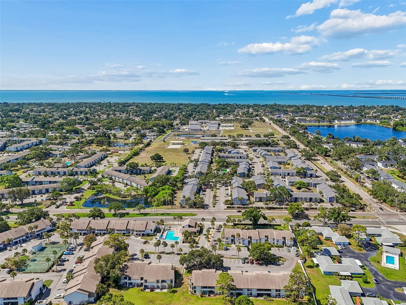 Condominium at 2132 LAKEWOOD CLUB DR S #8B, ST PETERSBURG, photo 42 of 47