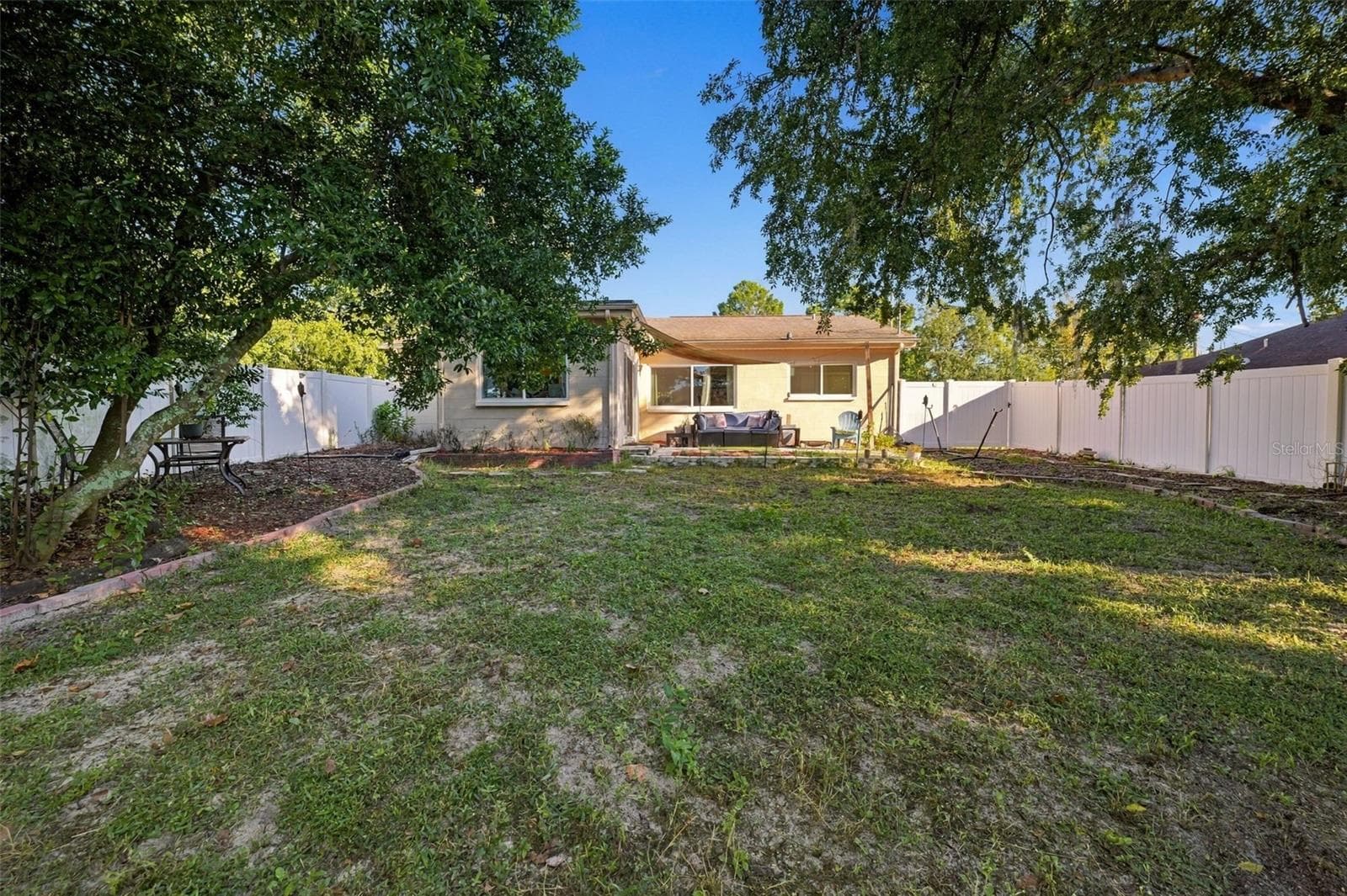 Rear Exterior - 10048 AMIDON ST, SPRING HILL