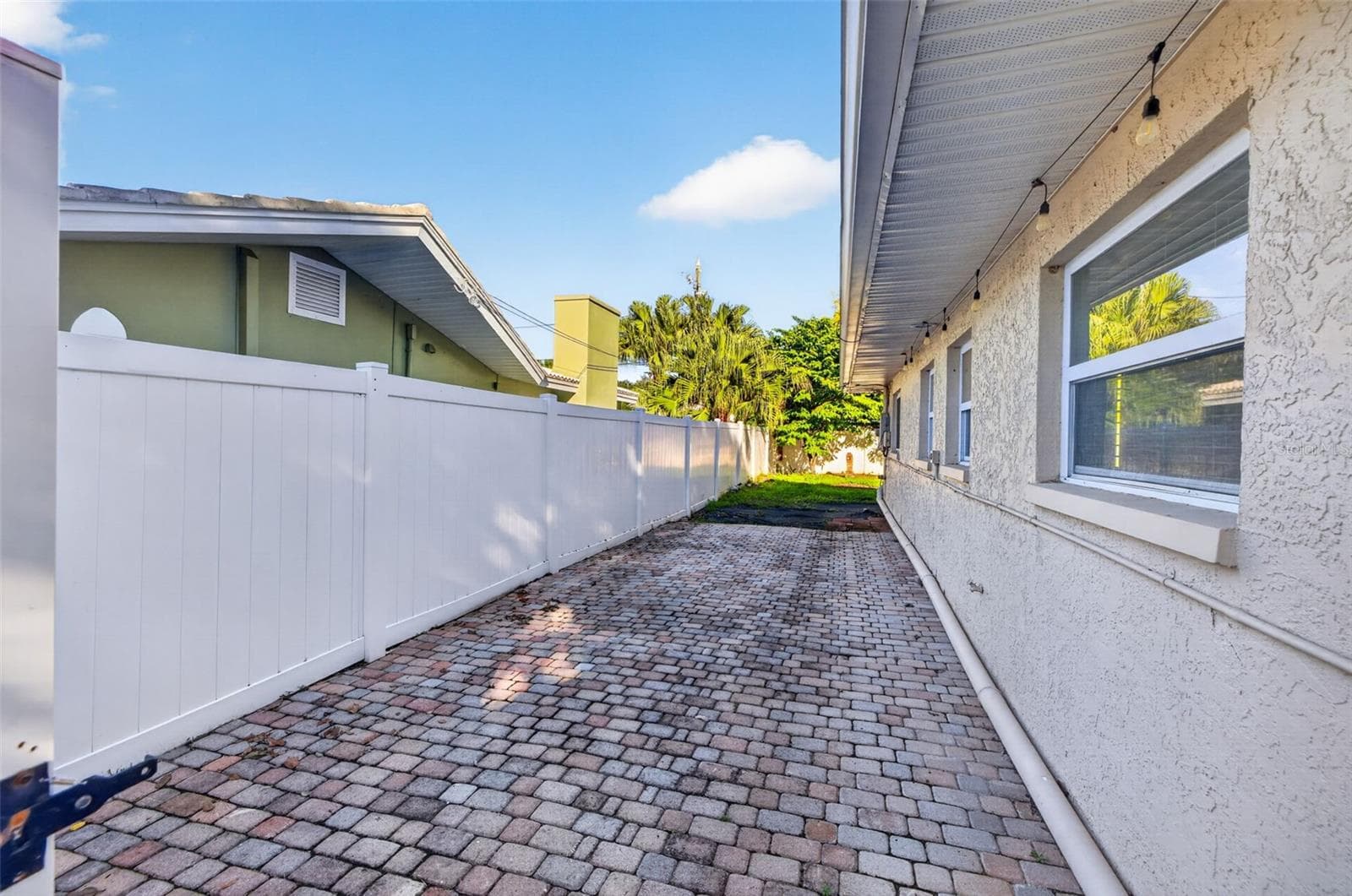 Single Family Residence at 1115 WOODSIDE AVE, CLEARWATER, photo 21 of 26