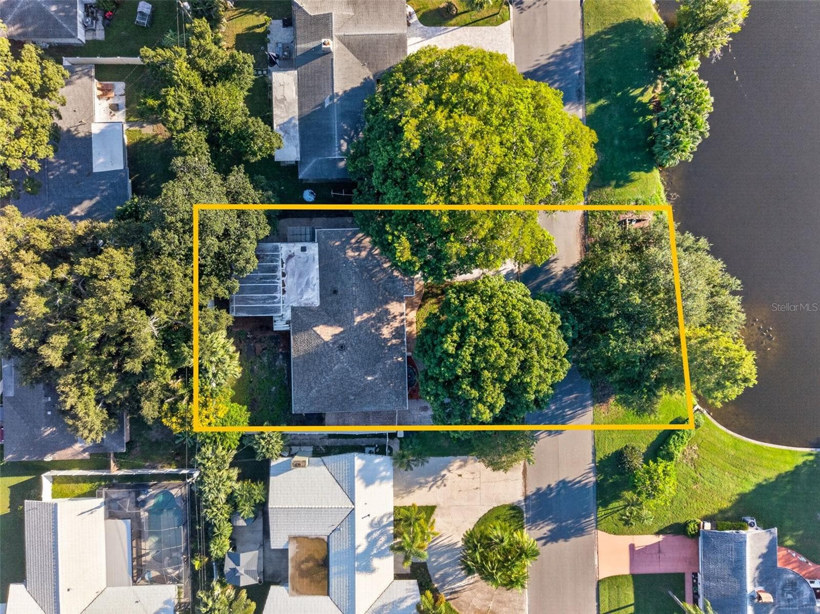 Single Family Residence at 1115 WOODSIDE AVE, CLEARWATER, photo 25 of 26