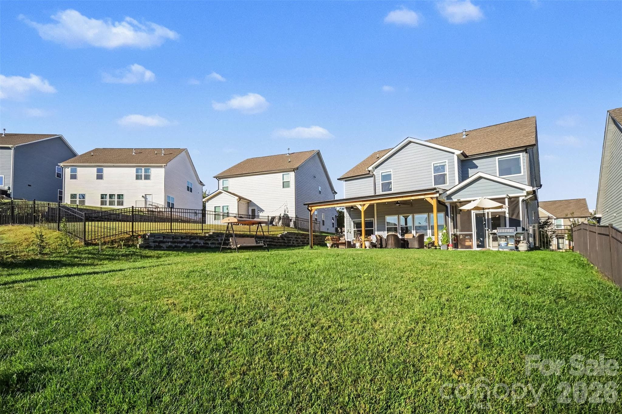 Single Family Residence at 122 Divot Lane, Statesville, photo 35 of 42