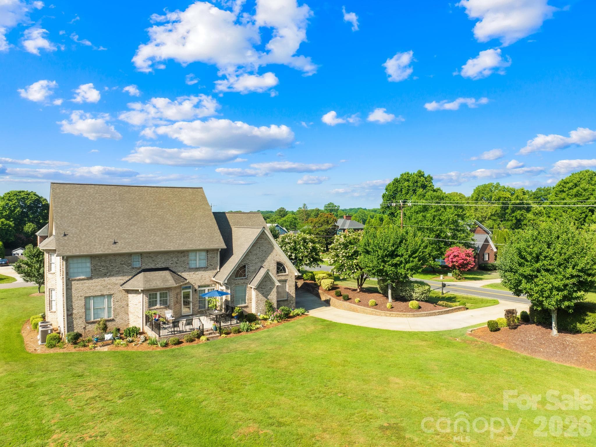 Single Family Residence at 105 Mandarin Drive, Mooresville, photo 76 of 92