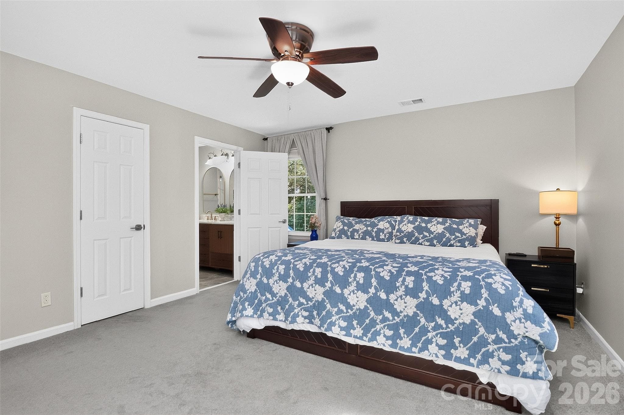 Bright and spacious with TWO closets. - 9915 Ridgemore Drive, Charlotte