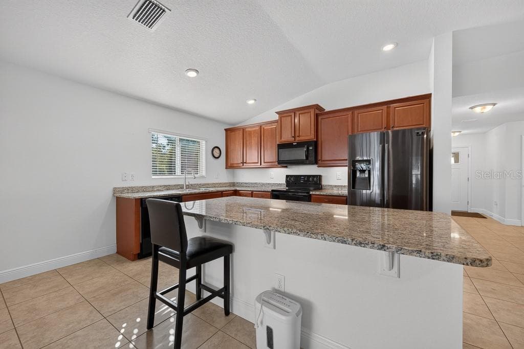 Single Family Residence at 9244 FREEDOM HILL DR, SEFFNER, photo 9 of 54