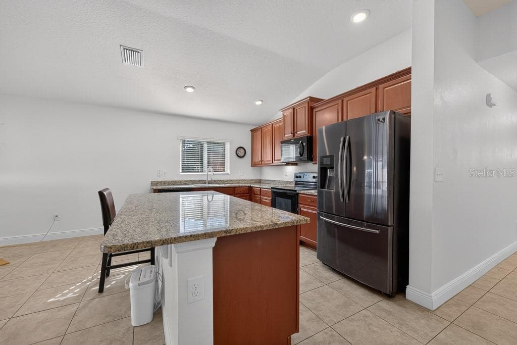 Single Family Residence at 9244 FREEDOM HILL DR, SEFFNER, photo 10 of 54