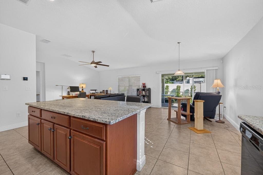 Single Family Residence at 9244 FREEDOM HILL DR, SEFFNER, photo 12 of 54