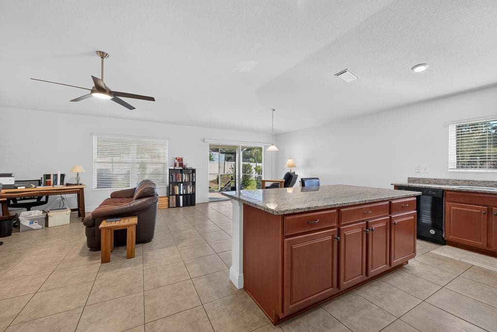 Single Family Residence at 9244 FREEDOM HILL DR, SEFFNER, photo 13 of 54
